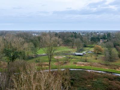 Nieuwe parkappartementen, uitzicht op stadspark